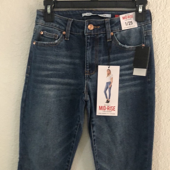 Celebrity Pink Juniors Skinny Mid-Rise The Rider Jeans - Picture 4 of 10